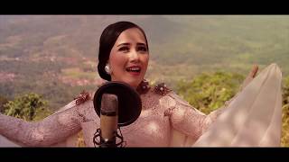 Download lagu HUJAN GERIMIS AJE  - H. BENYAMIN SUEB ( SWALOKA COVER ) mp3
