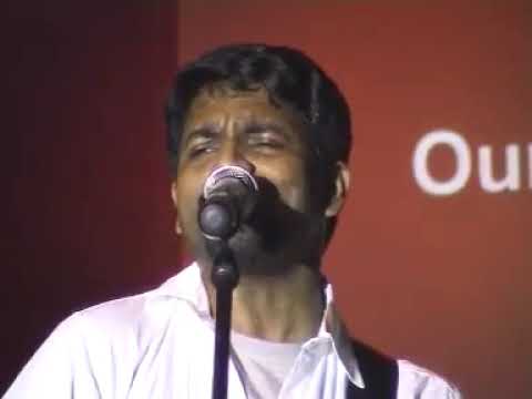 People walking down the same old way       - Rexband in Frankfurt