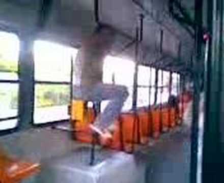 idiot on de autobuss