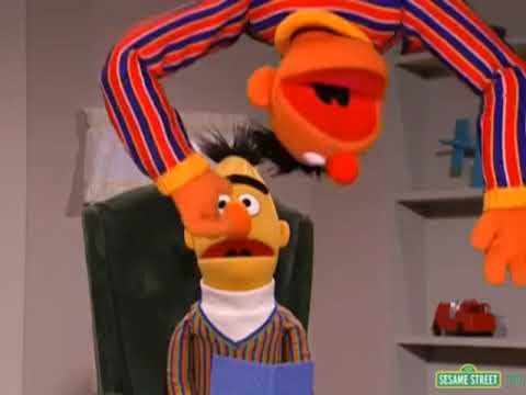 Sesame Street | Animal Sounds - Japanese