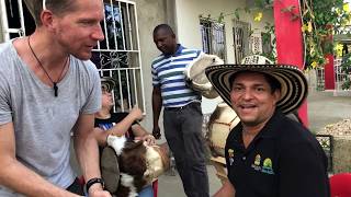 Cumbia in Colombia with “Los Gaiteros de San Jacinto” members!