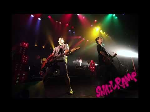 SNAIL RAMP  /  PORTABLE RADIO      cover