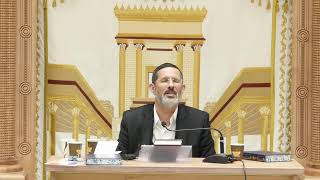 שיעור מרתק עם הרב יוסף חיים גבאי שליט"א (הרב יוסף חיים גבאי) - התמונה מוצגת ישירות מתוך אתר האינטרנט יוטיוב. זכויות היוצרים בתמונה שייכות ליוצרה. קישור קרדיט למקור התוכן נמצא בתוך דף הסרטון