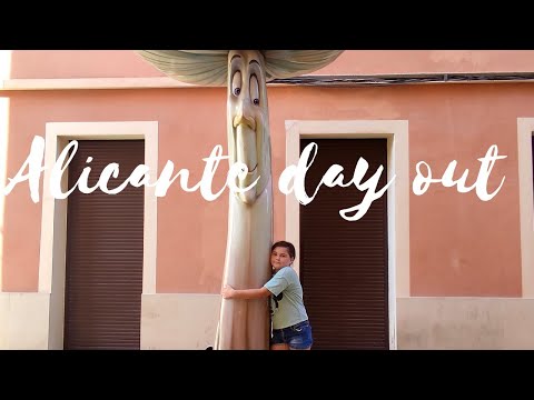 Alicante City! Shopping, Toadstool street & San Juan beach.