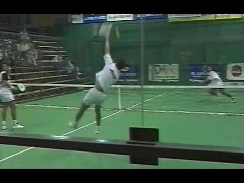 Díaz-Sanz Vs Grabiel-Malacalza - Padel Profesional - Mar del Plata 1994
