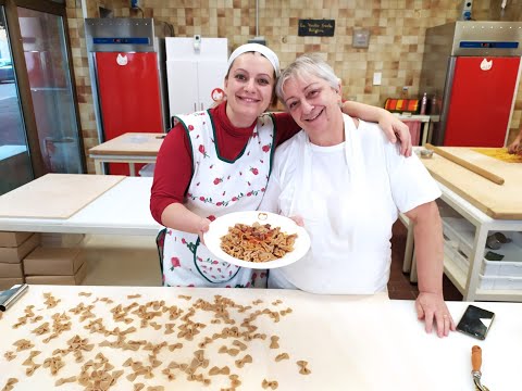Sfoglia: Strichetti di castagne