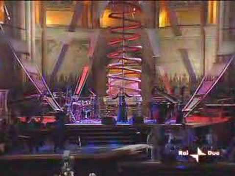 Fiorella Mannoia-Le notti di Maggio ( live)