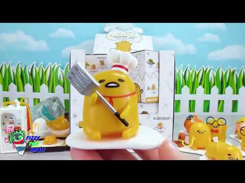 Fizzy and Phoebe Play With Gudetama Surprises