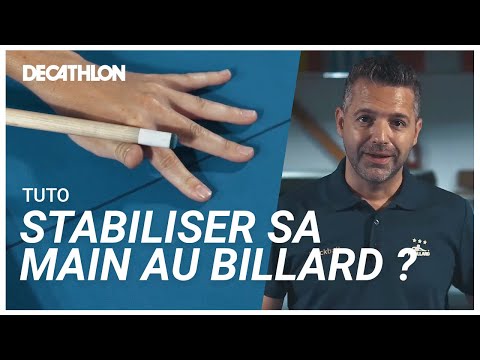 TUTO - Quelle position pour votre main au billard ? Le chevalet 🎱 I Decathlon