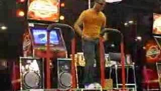 DDR @ NYC 2007 - Tyger - Surrender (Your Love)