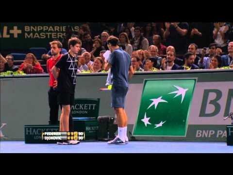 Djokovic Executes Hot Shot Against Federer in Paris