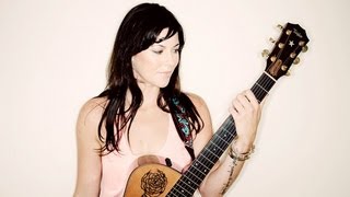 Tristan Prettyman Covers Oasis&#39; &quot;Wonderwall&quot; LIVE