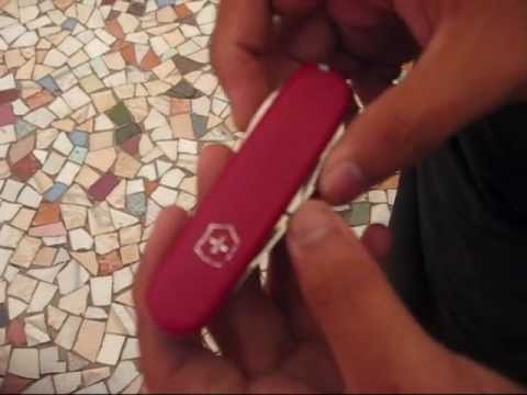 Victorinox 'Officier Suisse' Swiss Army Knife Review- 11PointlessReviews11