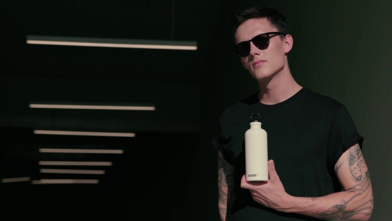 Sigg Trinkflasche Traveller 1 l Dark Blue