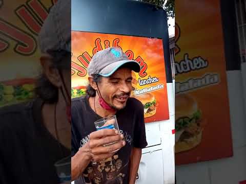 O homem que comeu a pimenta mais forte do mundo (Carolina reaper)