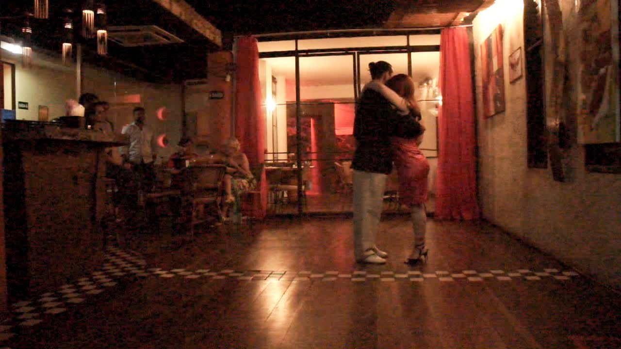 En esta tarde gris (Troilo) - Roberta Barreto e Lindemberg Carvalho