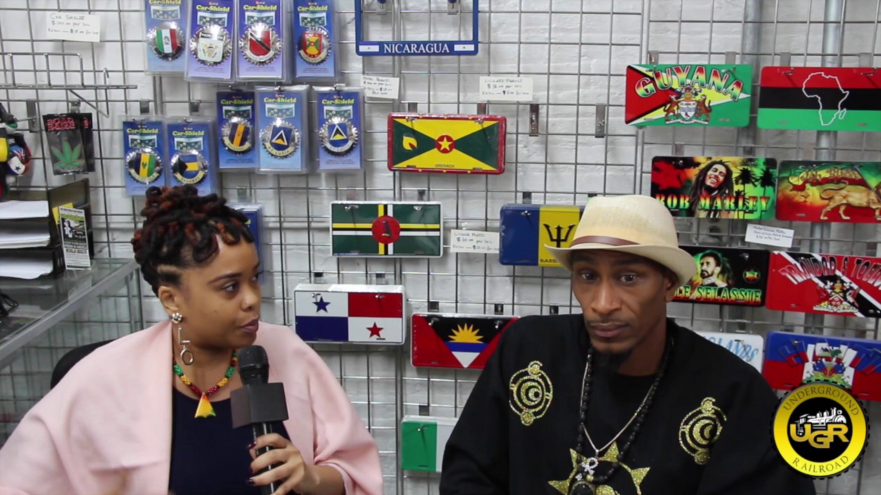 Blue Pill & Ella The Psychic Medium- Hillary Clinton Spirit Cooking, The Spirit World, and Psychics