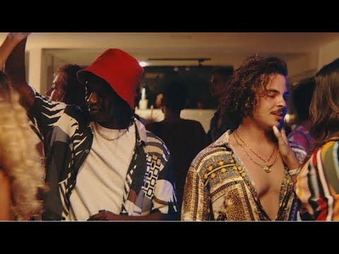 Aversa feat BigJow (Prod DJ LN) - Blusa Favorita (Clipe Oficial)