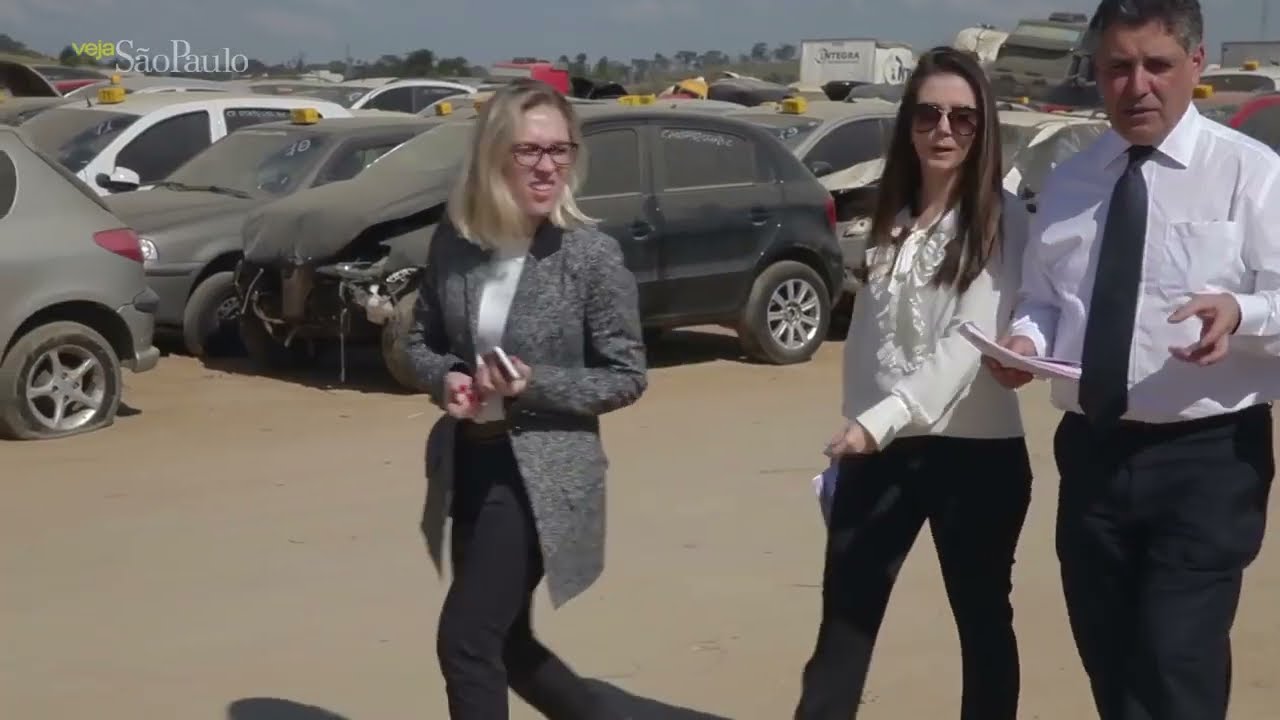 MÁFIA DO FERRO VELHO OU DAS SEGURADORAS DE AUTOMÓVEIS?