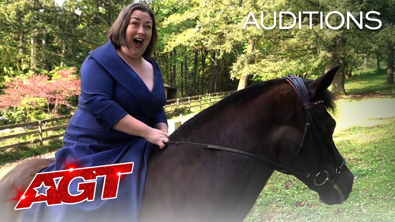 Erin McCarthy Performs Opera While Riding a HORSE?! - America's Got Talent 2020 thumbnail