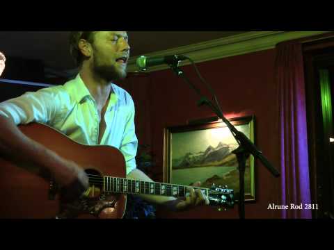 download lagu mp3 mp4 Ronnie Olsen Musiker, download lagu Ronnie Olsen Musiker gratis, unduh video klip Ronnie Olsen Musiker