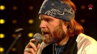 Rode Neuzen Dag: Admiral Freebee - Breaking Away