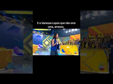 Vanessa Lopes arrasando no domingo legal.