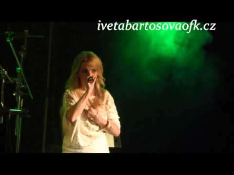 Iveta Bartošová - Svítá/ Útoč láskou /Live/