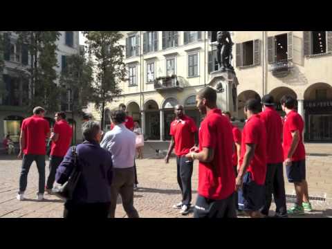 La Cimberio a passeggio per le vie del centro