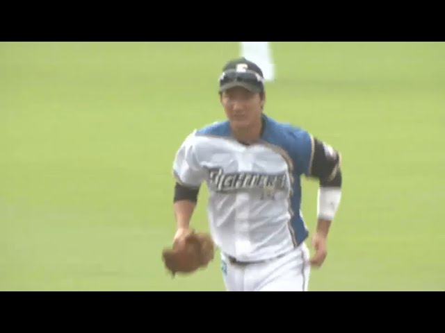 【8回表】ファイターズ・渡邉 好返球で本塁生還を阻止!! 2015/8/25 F-G