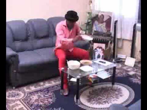 Eza Boto contre-attaquepart - Une comedie de Canal 2 International