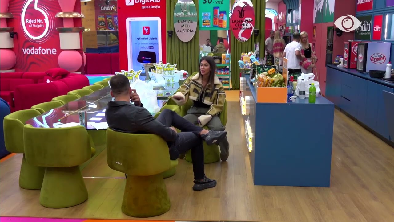 “Kujdes me gojën, fjalët që thua ti nuk janë të hijshme”/ Jozi-Loredanës: Kur të të vijë veza…