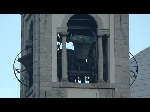 Happy new year 2026: Christmas carols and bell ringing in 4K from the Italian sanctuary of Re