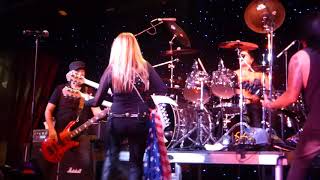 LITA FORD - Can&#39;t Catch Me - Monsters Of Rock Cruise 2018