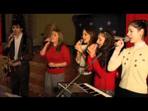 E Crăciun e Crăciun