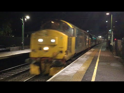 **VERY RARE** DRS 37401 and 37419 work 6X41 fully loaded cars at Highbury & Islington and Apsley