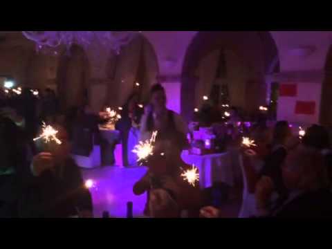 Crianimation - Ingresso Camerieri Gran Cenone di Capodanno 2014!