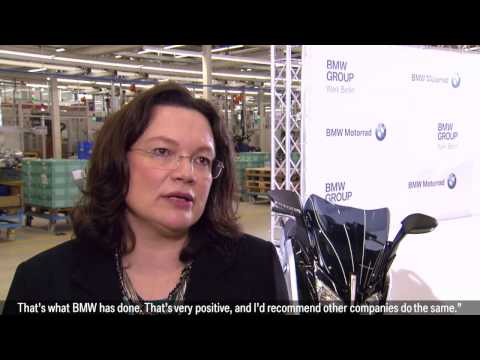 Thumbnail for Political visitors at BMW Motorrad plant in Berlin | AutoMotoTV by BMW, video, Car, vide, BMW Motorrad
