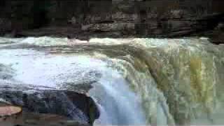 preview picture of video 'Cumberland Falls State Park (Kentucky)'