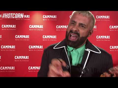 LUCA TOMMASSINI | L'intervista al Campari Boat-In Cinema | HOT CORN