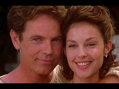 بتهرب من السجن علشان تنتقم من جوزها اللي دخلت السجن بتهمه قتله لكن بتكتشف أنه عايش ملخص الفيلم