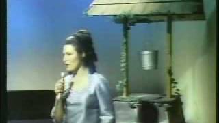 Loretta Lynn -- Woman Of The World (Leave My World Alone)