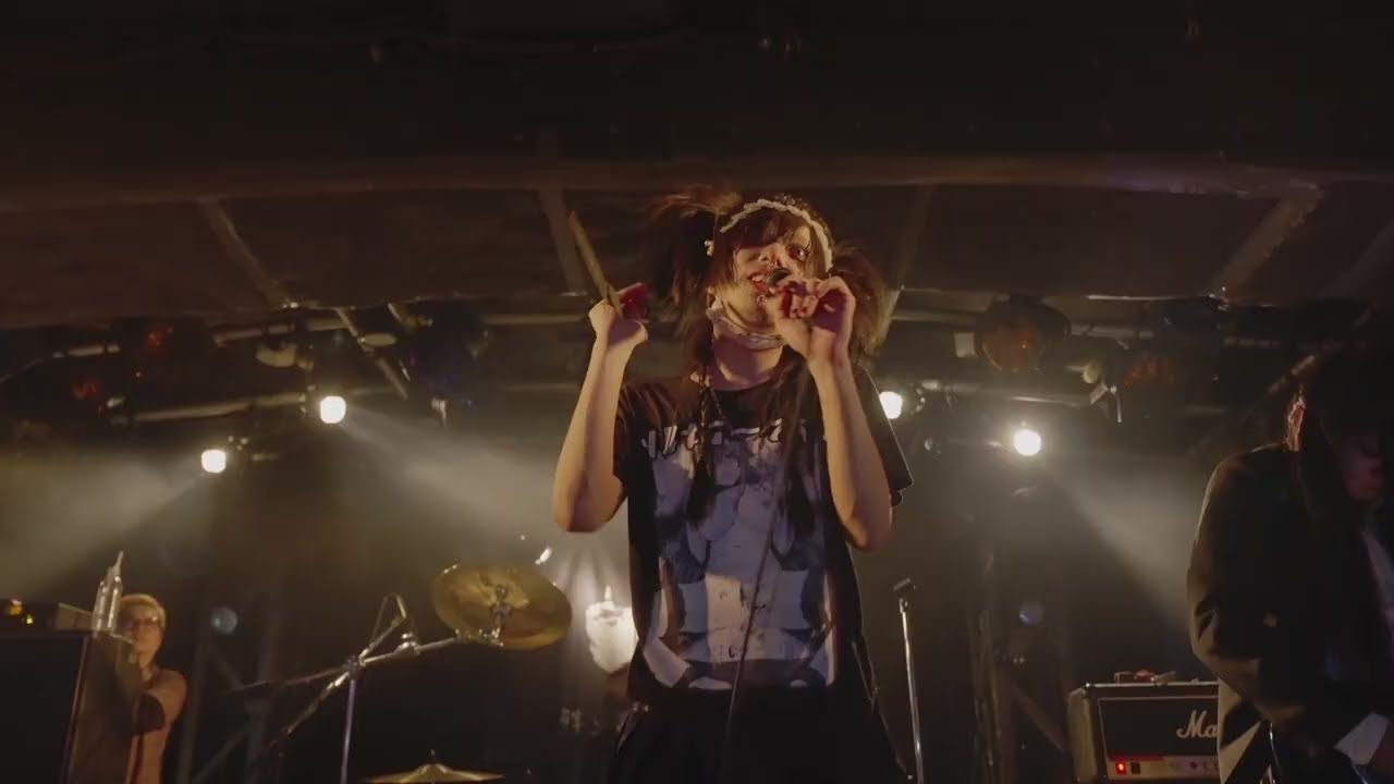 鮮血A子ちゃん 寝取られは鳴り止まない (OFFICIAL LIVE VIDEO)