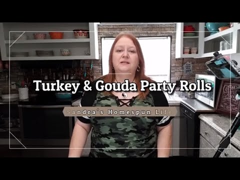 download lagu mp3 mp4 Gouda Cheese Roll, download lagu Gouda Cheese Roll gratis, unduh video klip Gouda Cheese Roll