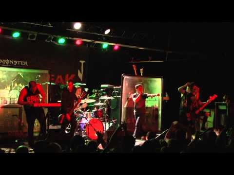 UTG TV: Abandon All Ships - Bro My God (Live 11-23-11)(1080p HD)