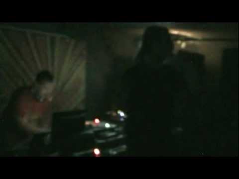 Raggamafia soundbwoy Mr.Kangaroo feat. Dr.Kary