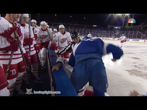 Steve Ott vs Matt Martin