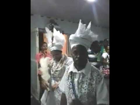 Odú Ijé de Neide e Dandara de Oyá Odú Itá de Rafael de Oxum e Saída dos  Yaôs  Xango e Yemonjá 5