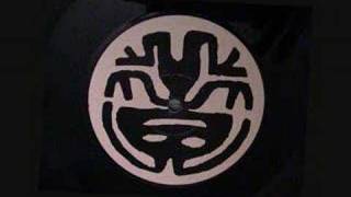 Humate & Rabbit in the Moon - West