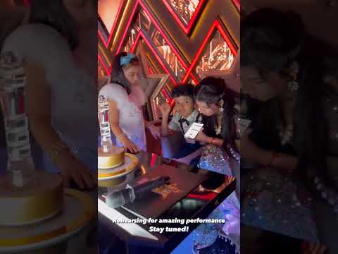 Arunita Kanjilal Riaz with Avirbhav & Peehu kuhu super star singer 3